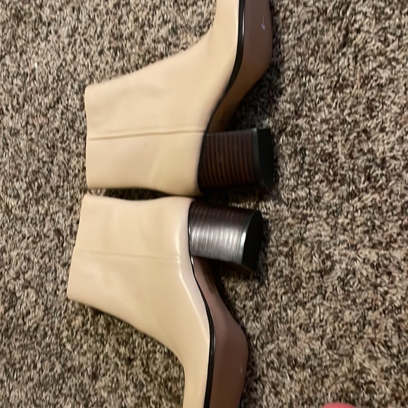 J.Crew light nude ankle boots - Picture 4 of 6